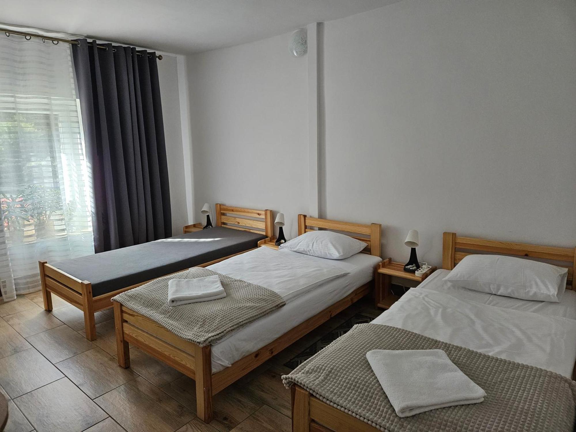 Noclegi U Przewodnikow - Zwiedzaczek Lubawka Pokoj fotografie